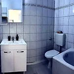 Altstadt 2 Bedroom 10-12 Beds 15 Min Messe