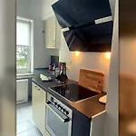 Altstadt 2 Bedroom 10-12 Beds 15 Min Messe Apartment Dusseldorf
