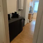 Apartment Altstadt 2 Bedroom 10-12 Beds 15 Min Messe Dusseldorf
