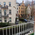 Altstadt 2 Bedroom 10-12 Beds 15 Min Messe *